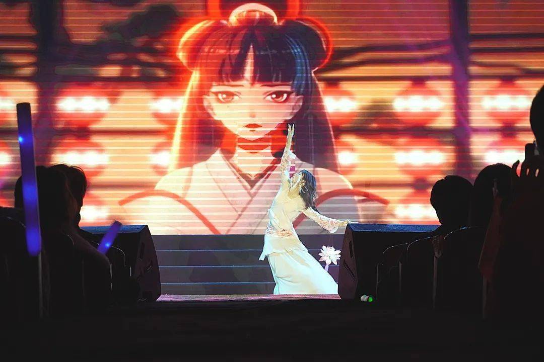 
第二十五届校园文化艺术节‘火狐电竞官网’(图18)