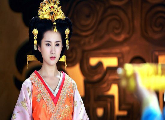 挂霜花生的做法_挂霜花生怎么做_雨欣欣欣的菜谱-火狐电竞(图3) 火狐电竞平台