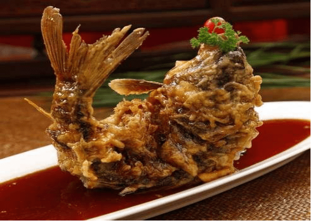 
精选美食：豉油虾韭菜丸、花生香酥排骨、糖醋鲤鱼、番茄炒玉米的做法‘火狐电竞平台’(图4)