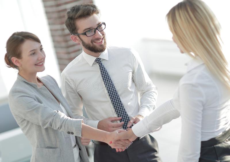 秦武王怎么死的?秦武王举鼎丧命真相‘火狐电竞官网’(图1) 火狐电竞官网